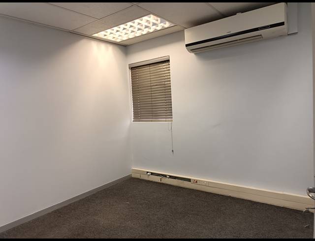 700M² OFFICE TO LET IN BO-DORP